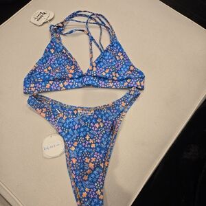 New Kulani Kini Blue Ditsy Flower Set